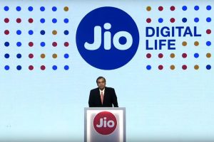 Reliance Jio Live announcement 1 300x200 - Reliance-Jio-Live-announcement-1.jpg