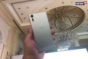 Sony Xperia XZs Back Panel 750x500 300x200 - Sony-Xperia-XZs-Back-Panel-750x500.jpg