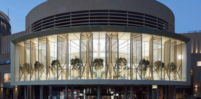 apple dubai mall 2 1 1 670x330 - In Pictures: Apple Dubai Mall With Huge 186-Foot Curved Glass to Open Today