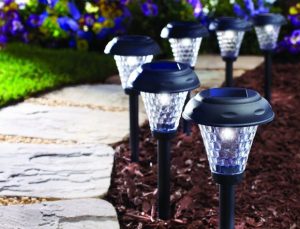 landscape lights 100677195 large 1 300x229 - landscape_lights-100677195-large-1.jpg