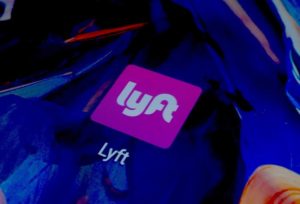 lyft2 100689334 large 1 300x204 - lyft2-100689334-large-1.jpg