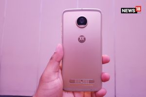 Moto Z2 Play price 300x200 - Moto-Z2-Play-price.jpg