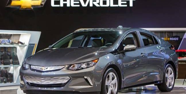 chevy volt 2017 648x330 - DIY self-driving cars are closer than they appear (and we’re not talking about in the mirror)