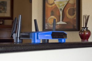 linksys wrt1900ac 100726043 large 300x200 - linksys-wrt1900ac-100726043-large.jpg