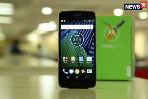 moto g5 plus 6  300x200 - moto-g5-plus-6-.jpg