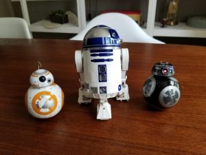 sphero r2d2 bb9e bb8 100735277 large 300x225 - sphero-r2d2-bb9e-bb8-100735277-large.jpg