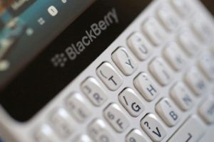 blackberry 300x200 - blackberry.jpg