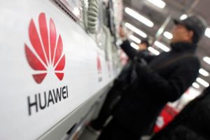 huawei1 300x200 - huawei1.jpg