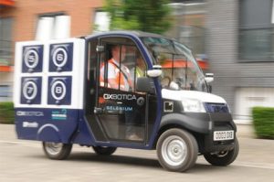 ocado oxbotica driving blurred 1 photo by gavin clarke 300x199 - ocado_oxbotica_driving_blurred_1_photo_by_gavin_clarke.jpeg