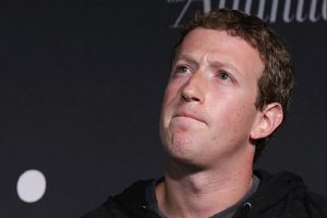 Facebook CEO Mark Zuckerberg 1 300x200 - Facebook-CEO-Mark-Zuckerberg-1.jpg