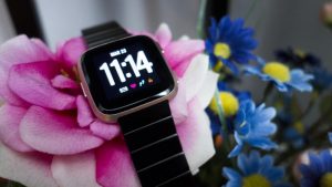 fitbit versa flowers 100753040 large 300x169 - fitbit-versa-flowers-100753040-large.jpg