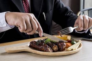 steak dinner shutterstock 300x199 - steak_dinner_shutterstock.jpeg