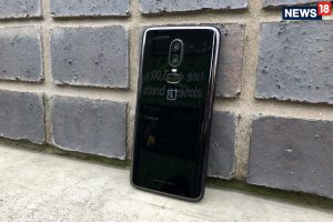 OnePlus 6 Back 300x200 - OnePlus-6-Back.jpg