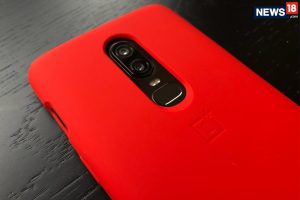 OnePlus 6 Red Cover 300x200 - OnePlus-6-Red-Cover.jpg